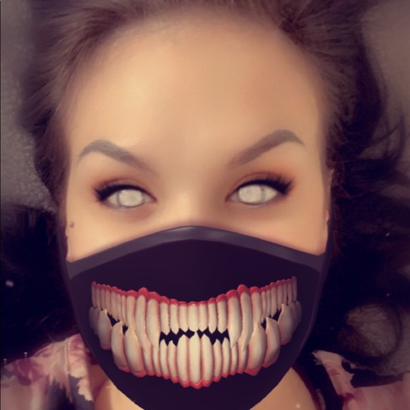 Profile Picture of Jenelle Teskey (@jenmars554) on Poshmark