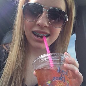 Profile Picture of Miranda Rutledge (@mirandy.randy) on Myspace