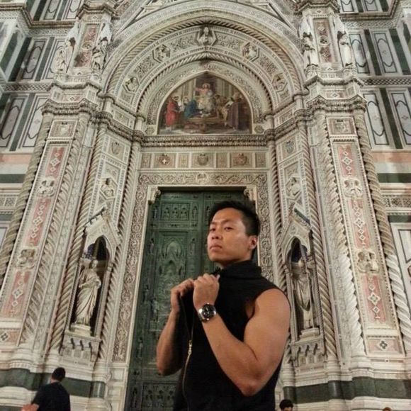 Profile Picture of Benjamin Ng (@bennywankeing) on Poshmark