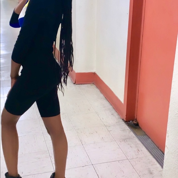 Profile Picture of Francy Hawks (@francyqueen227) on Poshmark