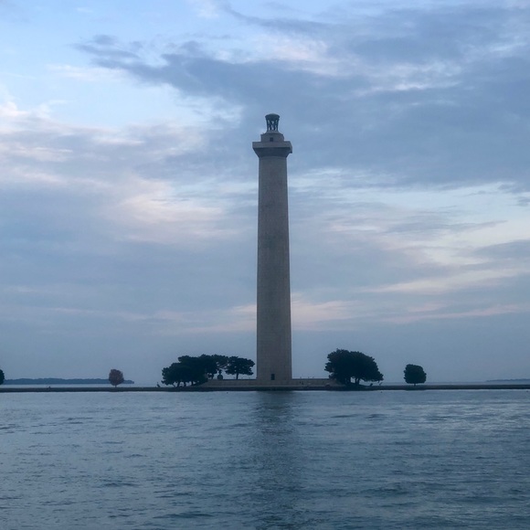 Profile Picture of Tanya Parsons (@parsonsmarie) on Poshmark