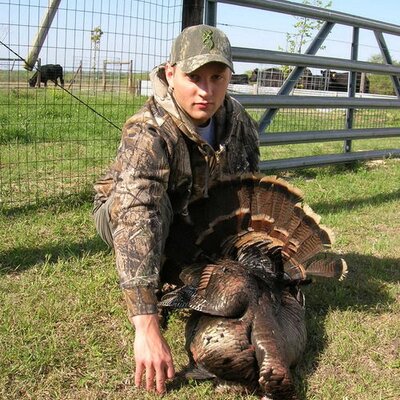 Profile Picture of Anthony Lipscomb (@Smokeeatter16) on Twitter