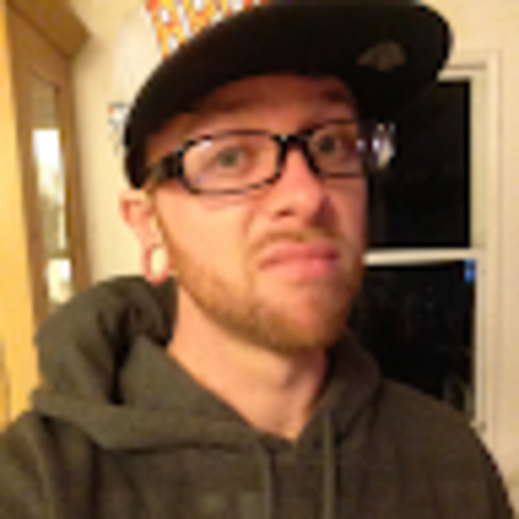 Profile Picture of Char Edward (@inscorecharles) on Poshmark