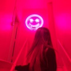 Profile Picture of Hanna Tran (@hannatran408) on Twitter