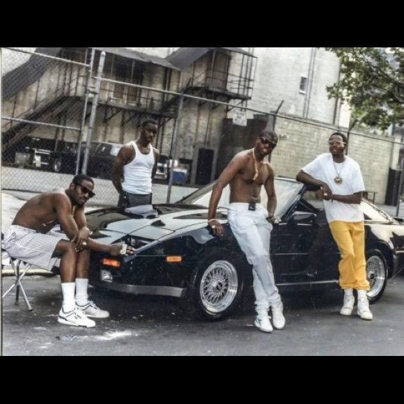 Profile Picture of Mike Piechota (@elfenomeno) on Poshmark