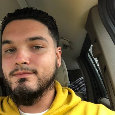 Profile Picture of JohnStamos (@KCole11_) on Twitter