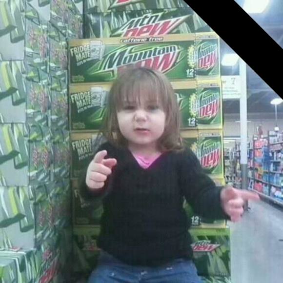 Profile Picture of Doris Douglas hansen (@casey332003) on Poshmark