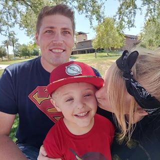 Profile Picture of Charlie Huff (@charlie.huff.9) on Facebook