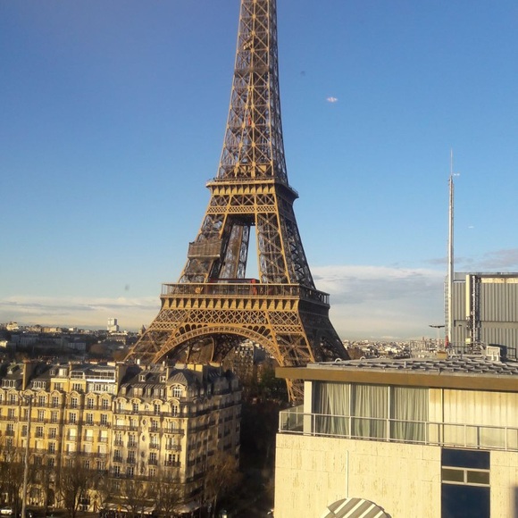 Profile Picture of Jay Samson (@leylou19) on Poshmark