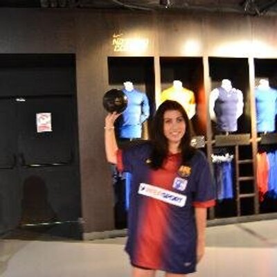 Profile Picture of Ana Salguero (@AnaSalguero7) on Twitter