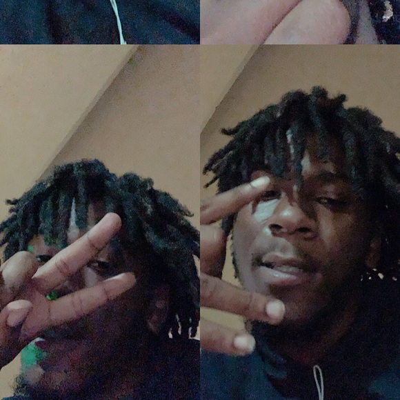 Profile Picture of Devin Floyd (@tripleupkaash) on Poshmark