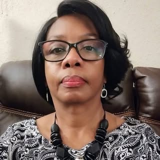 Profile Picture of shirley Huff (@huff_shirley) on Instagram