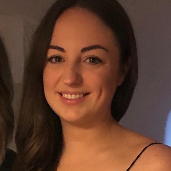Profile Picture of Ashley Fleiger (@ashleyfleiger) on Poshmark