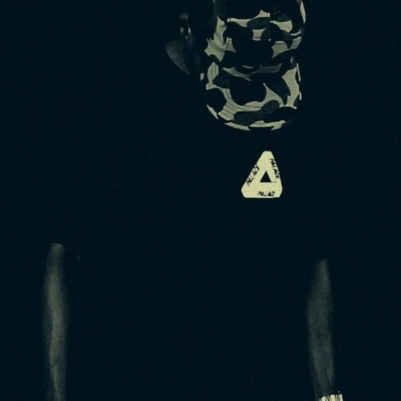 Profile Picture of David Braithwaite (@dave_phoenix) on Poshmark