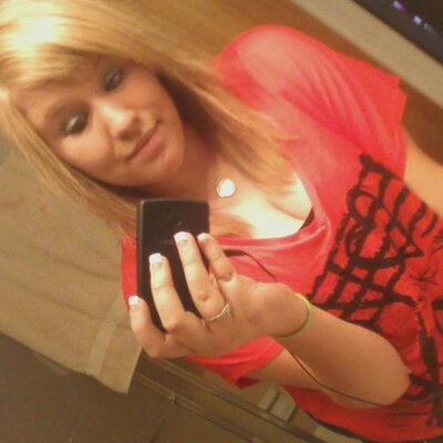 Profile Picture of Whitney Lambert (@lambert_whitney) on Twitter