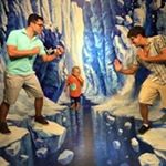 Profile Picture of Chris Robbins (@itspartytime_excellent) on Instagram