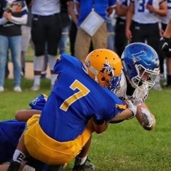 Profile Picture of Tucker Thooft (@tuckerthooft) on Poshmark