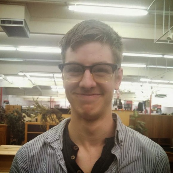 Profile Picture of Paul jr Virtue (@paulvrtuejr) on Poshmark