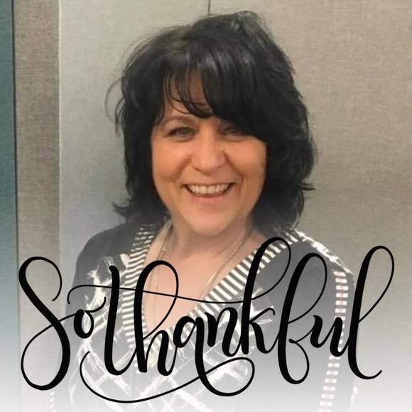 Profile Picture of Connie Cifelli (@conlou83) on Poshmark