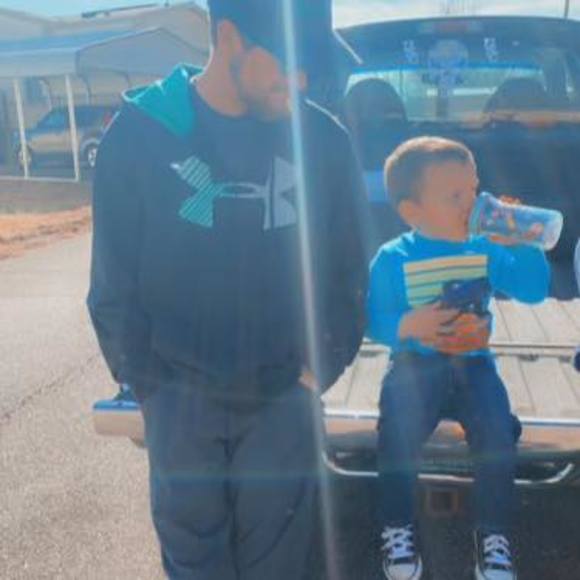 Profile Picture of John Duncan (@johnduncan32897) on Poshmark