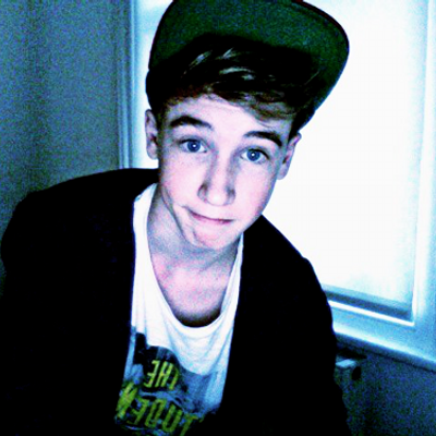 Profile Picture of Dom Herman-day (@DomsHat) on Twitter