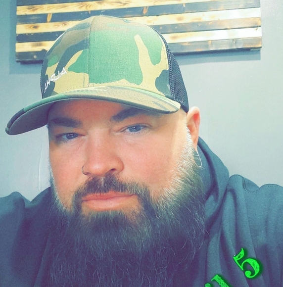 Profile Picture of Mark Metcalf (@metcalf247) on Poshmark