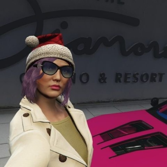 Profile Picture of Kímí-lí Geese (@k_geese) on Poshmark