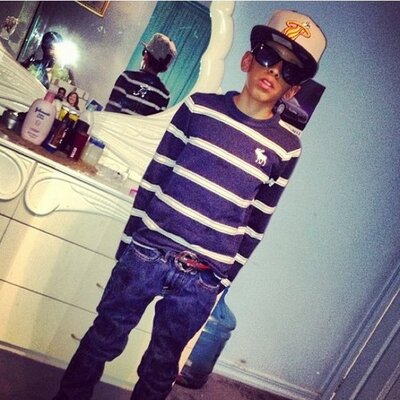Profile Picture of Devendra Persaud (@YounqDevendra30) on Twitter