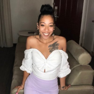 Profile Picture of Carlos.sister  ❤️ (@YourJ0Y) on Twitter