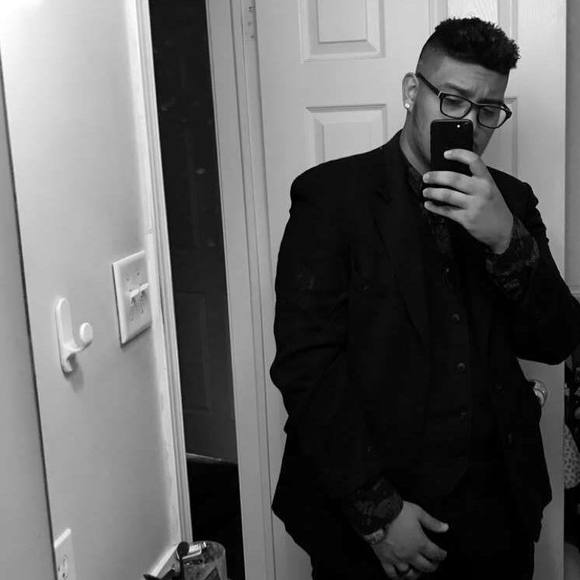 Profile Picture of Jean-pierre Cordova (@jcordova553) on Poshmark