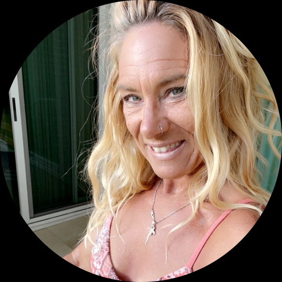 Profile Picture of Tammy Schulkins (@mommakotz7) on Poshmark