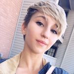 Profile Picture of Chase Ross (@notyourproperpoppy) on Instagram