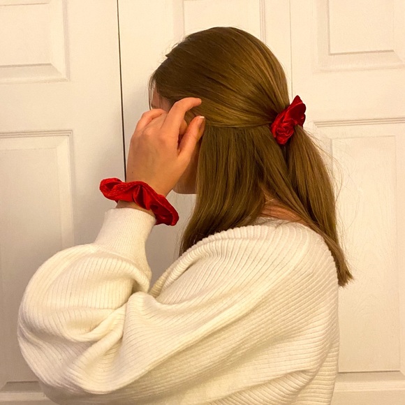 Profile Picture of Erin Thaxter (@ethax10) on Poshmark