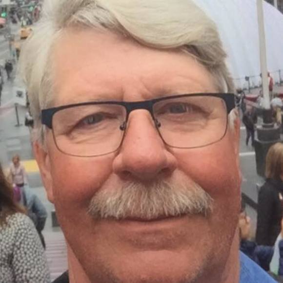 Profile Picture of Fred Shanks (@fredshanks54) on Poshmark