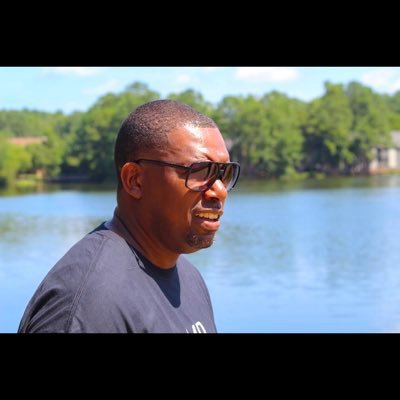 Profile Picture of Cedrick Simpson (@_CoachSimp) on Twitter