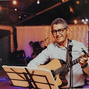 Profile Picture of Andrew Bosman (@bosguitar) on Youtube