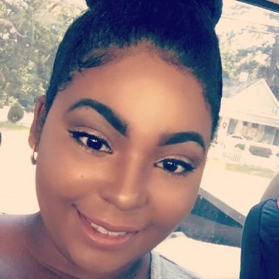 Profile Picture of Olivia Hightower (@fairyglammothaa) on Twitter