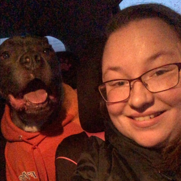 Profile Picture of Christina Surratt (@denotivegecko) on Poshmark