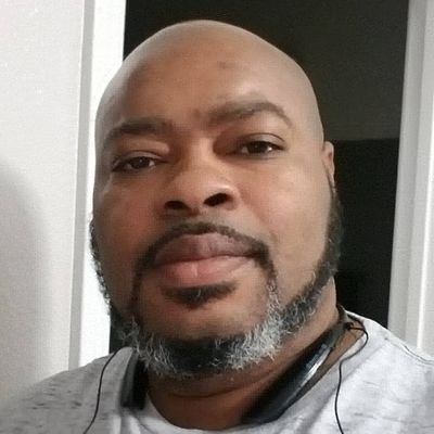 Profile Picture of Jonathan Roberson (@JonathanRobers8) on Twitter