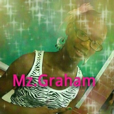 Profile Picture of Desiree Manning (@lilray_ball) on Twitter