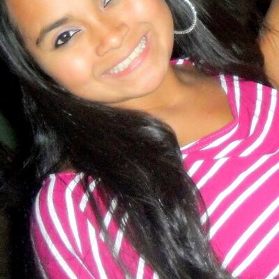 Profile Picture of Danielle Lugo (@martins_hotmail) on Twitter