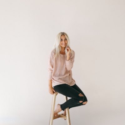 Profile Picture of YouTube™ (@bethanymmotaa) on Twitter