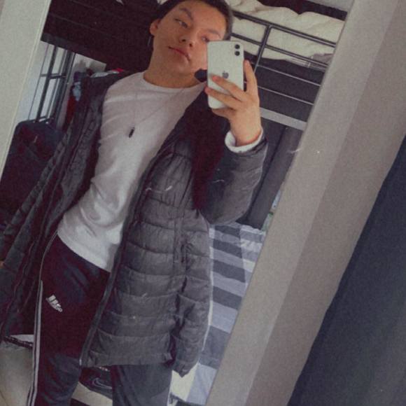 Profile Picture of Jose Jacobo (@berrellezaj60) on Poshmark
