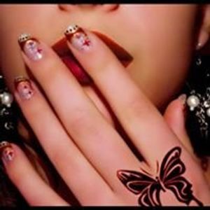 Profile Picture of Lina Li (@lina.li.1865) on Myspace