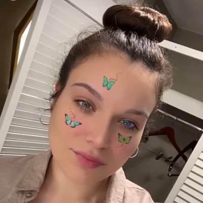 Profile Picture of Adriana Torres (@Endless_ayee) on Twitter