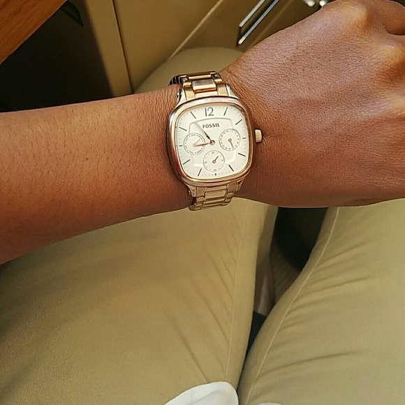 Profile Picture of Curtisha Johnson (@curt1988) on Poshmark