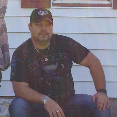 Profile Picture of Terry Carroll (@bassline420) on Twitter