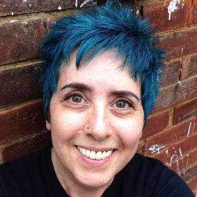 Profile Picture of Lisa Bennett (@veganwitch) on Twitter