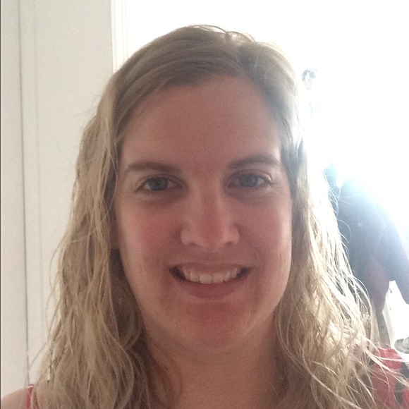 Rebekah Ginther - Poshmark Profile Picture of Rebekah Ginther (@rginther) on Poshmark