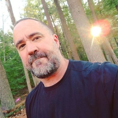 Profile Picture of David Buris (@DavidDornfeld6) on Twitter